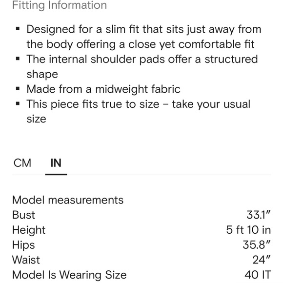 TWINSET oval t chain blazer - Picture 6 of 8